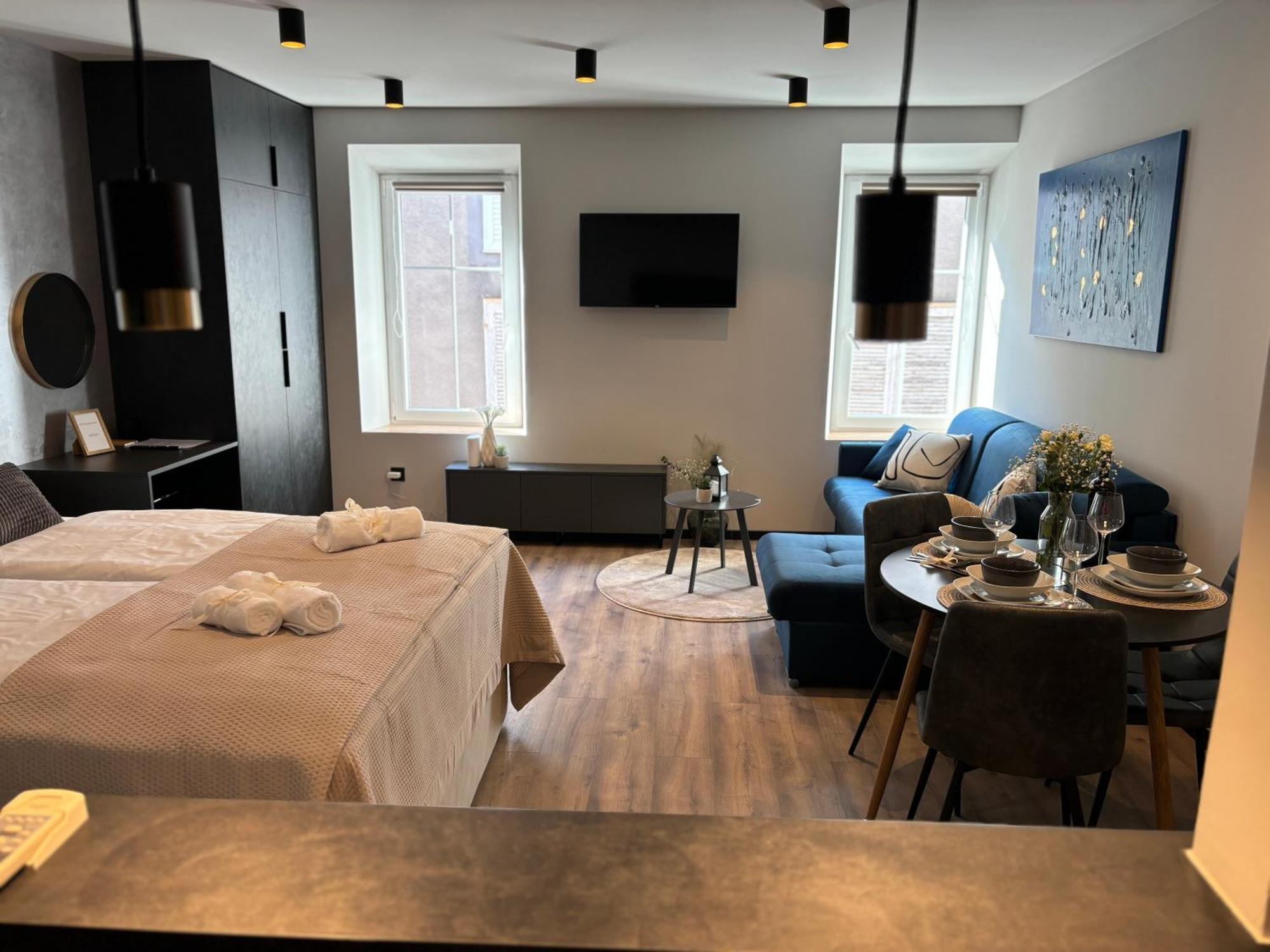 Studio Apartman Versi Old Town Zadar Eksteriør bilde